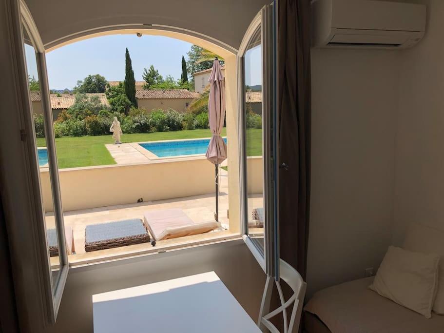 Appartement Dans Bastide A Saint Remy De Provence Buitenkant foto